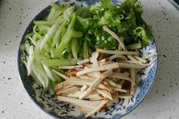 素食主义欧芹熏干的做法图解1