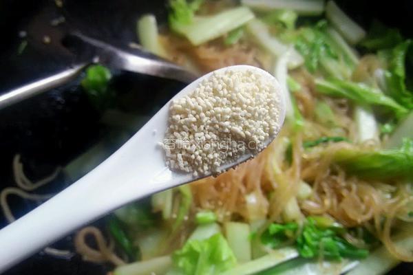 白菜炒粉丝的做法图解15