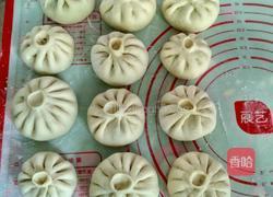 白菜红萝卜肉馅儿包子的做法图解13