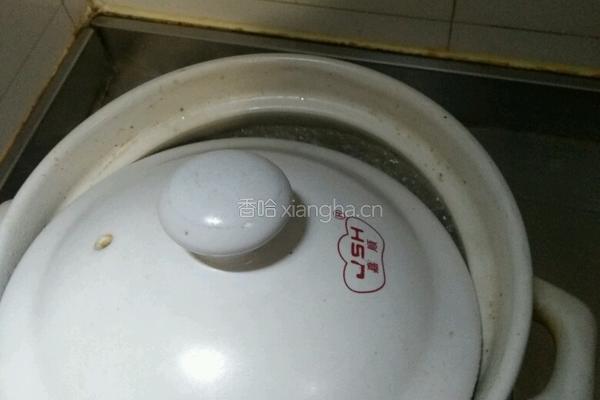 养生银耳羹的做法图解5