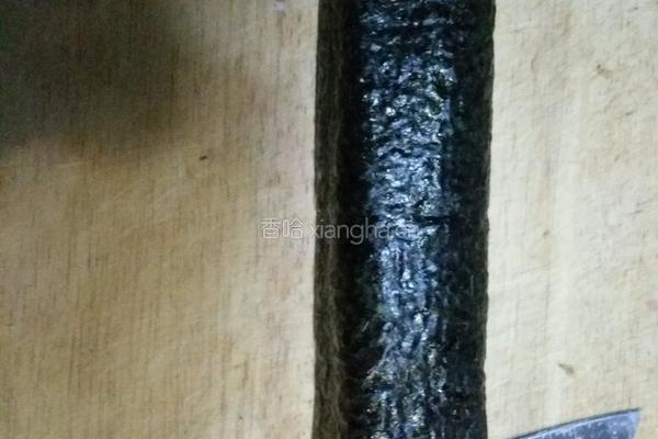 香蕉寿司的做法图解4