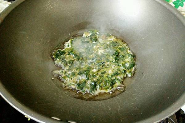 香椿鸡蛋饼的做法图解5
