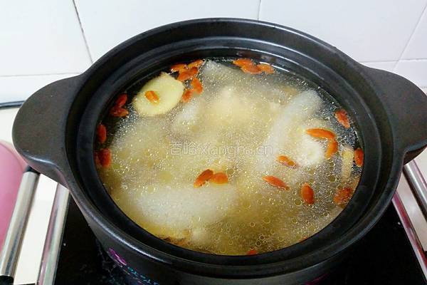 竹荪杂菌炖鸡汤的做法图解8