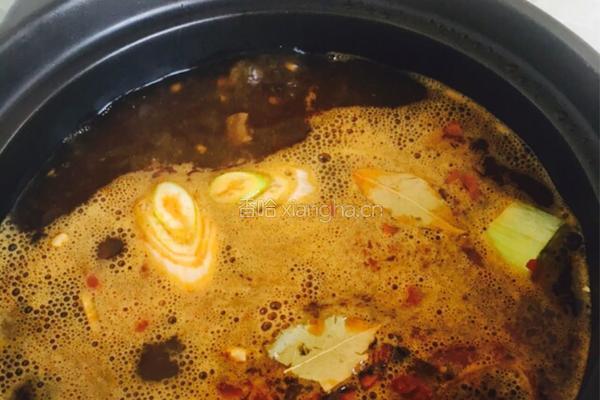 牛肉萝卜煲的做法图解5