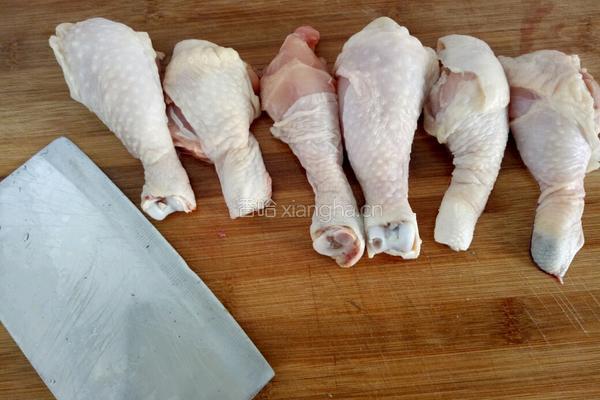 剁椒手撕鸡腿肉的做法图解1