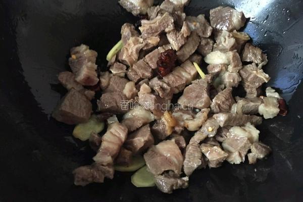 土豆炖牛腩的做法图解4