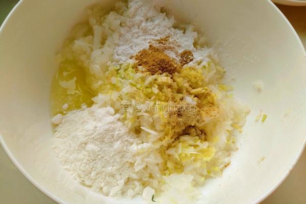 油炸白萝卜丸的做法图解4