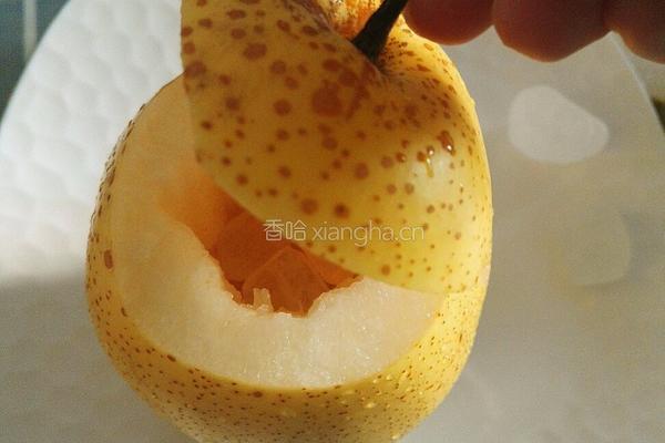 冰糖蒸雪梨的做法图解5