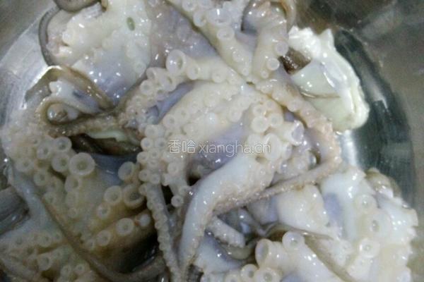 护心肉酱八爪鱼的做法图解2