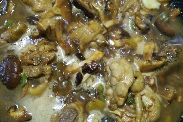 红烧鸡腿蘑菇的做法图解8