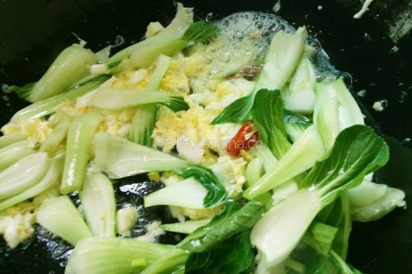小青菜炒年糕的做法图解8