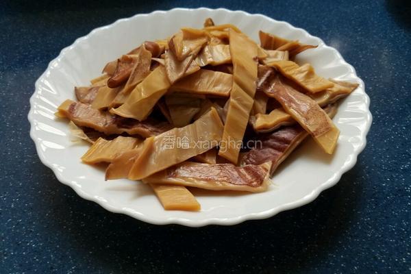 魷魚炆腩肉的做法图解2