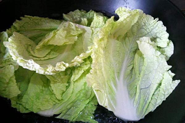 翡翠蔬菜卷的做法图解1