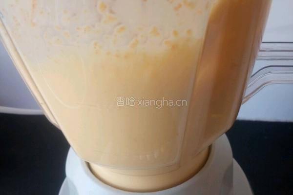 南瓜牛奶汁的做法图解2
