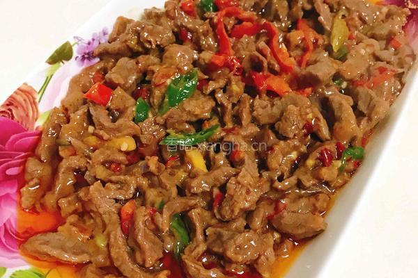 泡椒炒牛肉丝的做法图解8
