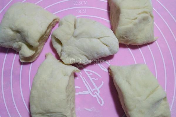 毛毛虫面包的做法图解4