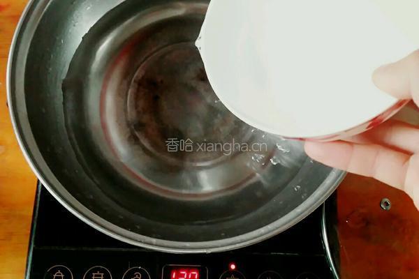 贡丸瘦肉汤的做法图解3