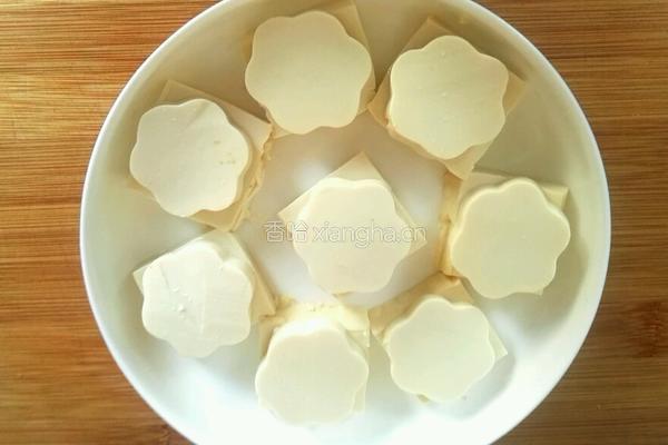 肉末蒸豆腐的做法图解4