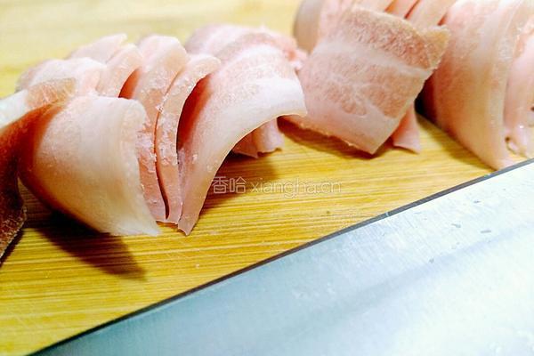 八叔 泡菜炒五花肉的做法图解2