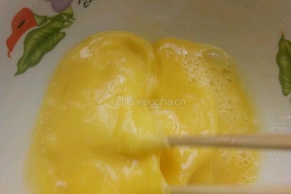 花蛤蜊肉鸡蛋白菜汤的做法图解3