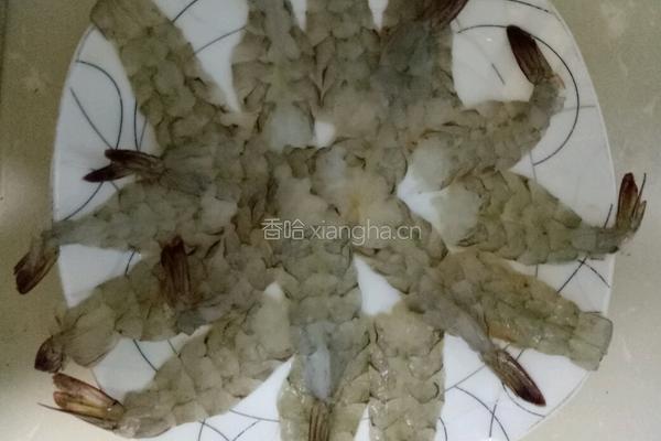 蝴蝶虾的做法图解4