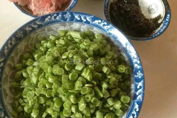 榄菜肉松的做法图解1