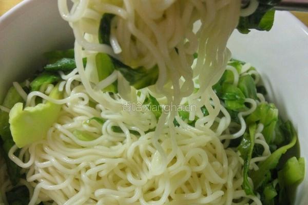 青菜炒面的做法图解4