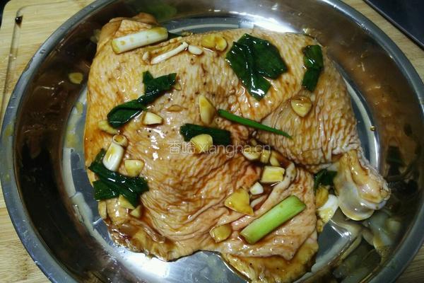 黑椒汁烤鸡腿的做法图解3