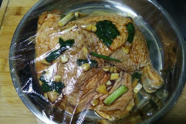 黑椒汁烤鸡腿的做法图解4