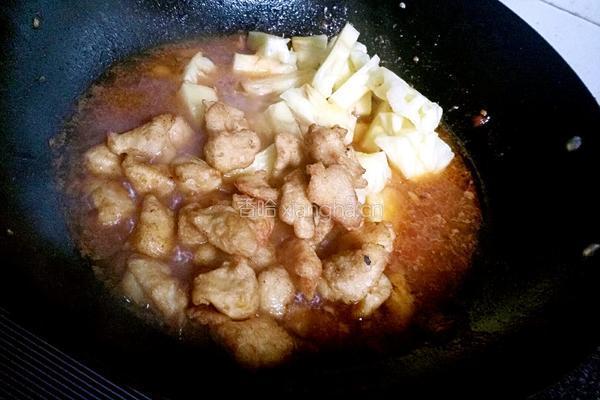 蜂蜜菠萝咕噜肉的做法图解12