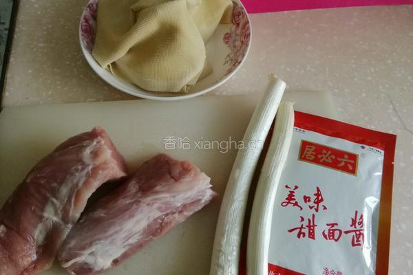 精华版京酱肉丝的做法图解1