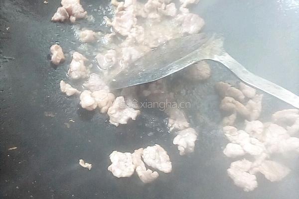 瘦肉炒河粉的做法图解3