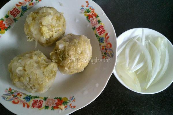 酸菜炖骨头的做法图解7