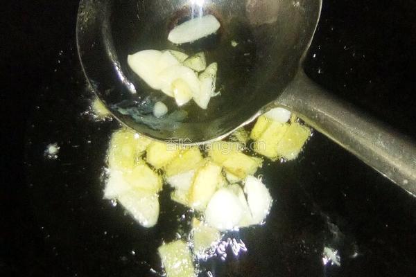 手撕包菜（清淡）的做法图解3