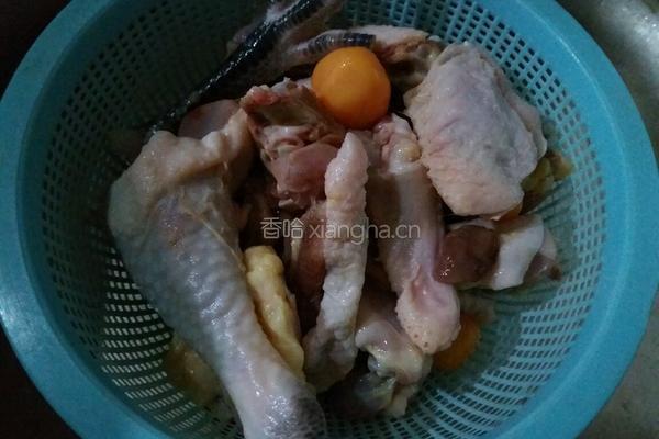 扁尖草鸡汤的做法图解1