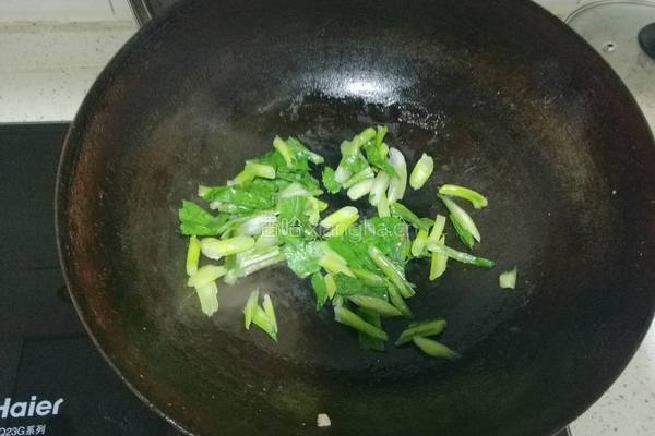 鲜花时蔬紫菜苔的做法图解8