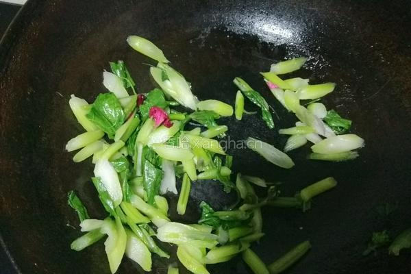 鲜花时蔬紫菜苔的做法图解9