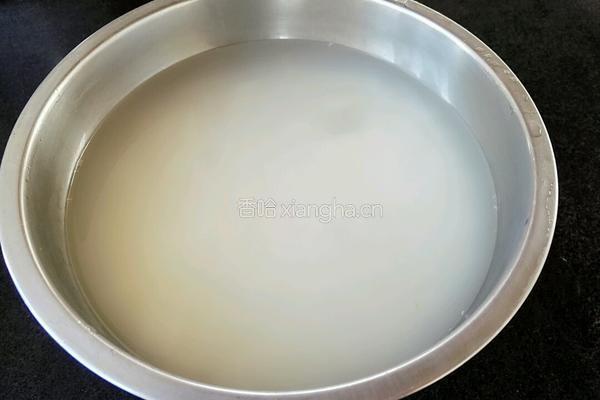 酸菜饭的做法图解1