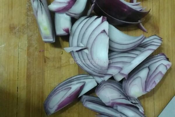 辣炒小肠鱼豆腐的做法图解4