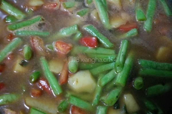 土豆豆角焖面的做法图解9