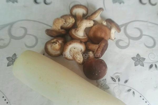 红烧香茹白萝卜的做法图解1