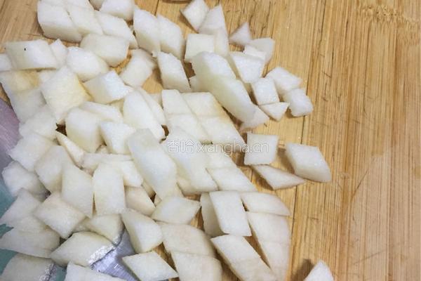冰糖雪梨银耳羹的做法图解5