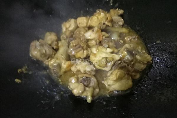 蒜香鸡块焖土豆的做法图解4