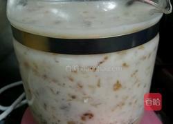 桃胶雪莲子牛奶羹的做法图解6