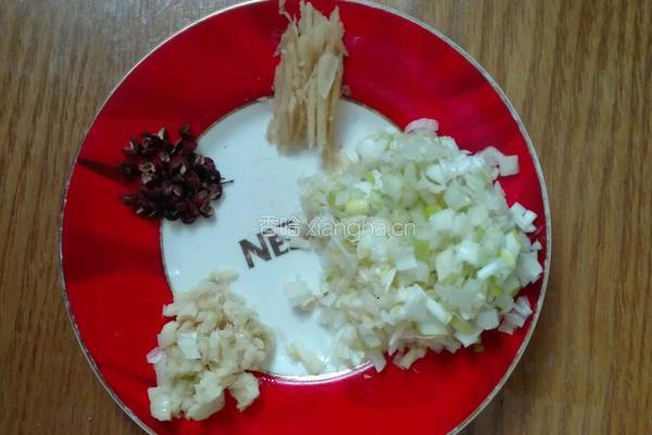 肉丝卤手擀面的做法图解6