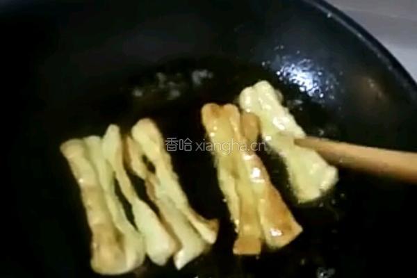 鸡蛋小油条的做法图解5