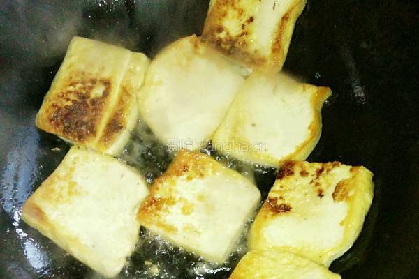 干煎豆腐的做法图解5