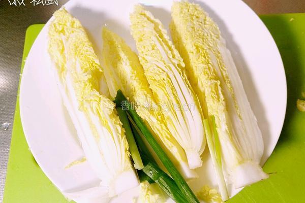 清炖牛肉的汤别浪费了 八叔清水白菜的做法图解2