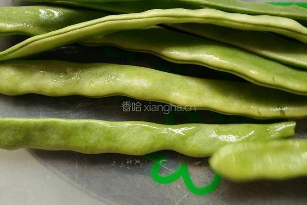 小炒刀豆的做法图解1
