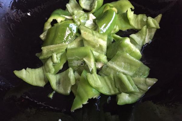 青椒炒鸡蛋的做法图解6